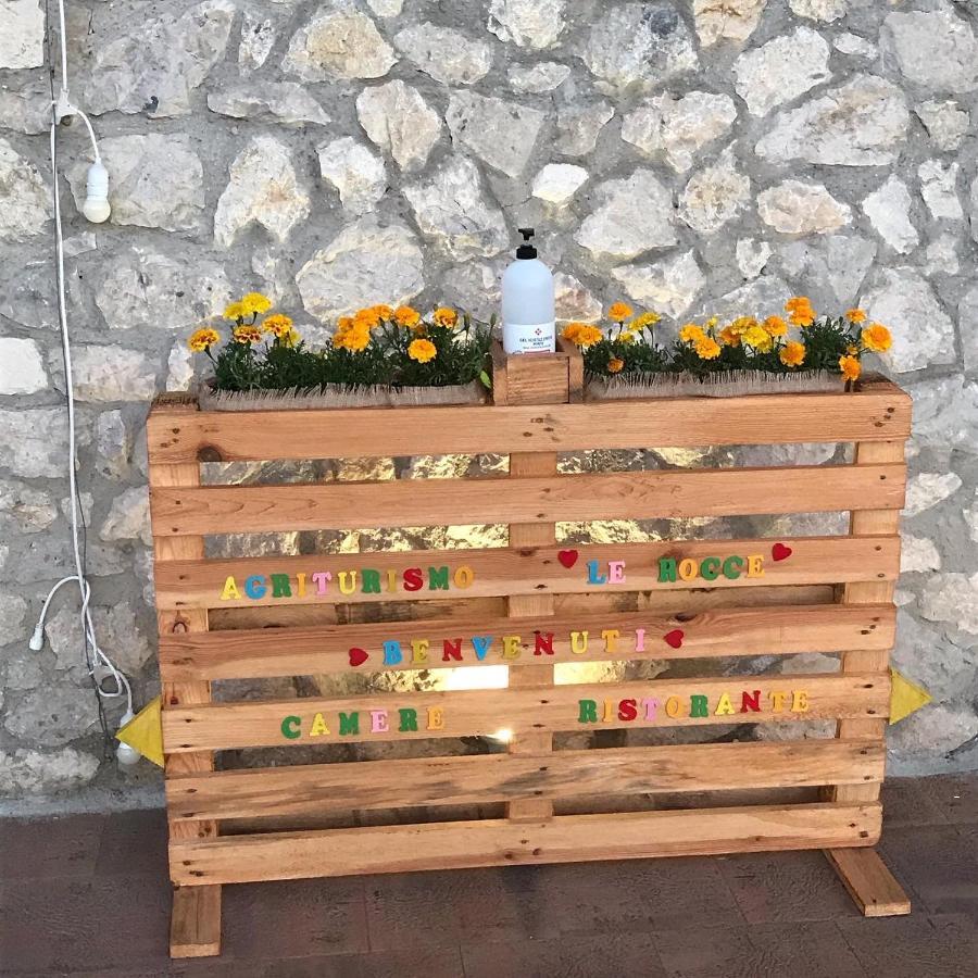 Bed and Breakfast Le Rocce SantʼAgata deʼ Goti Zewnętrze zdjęcie