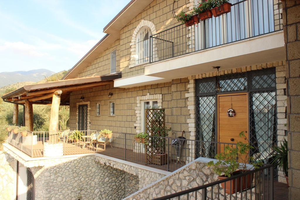 Bed and Breakfast Le Rocce SantʼAgata deʼ Goti Zewnętrze zdjęcie