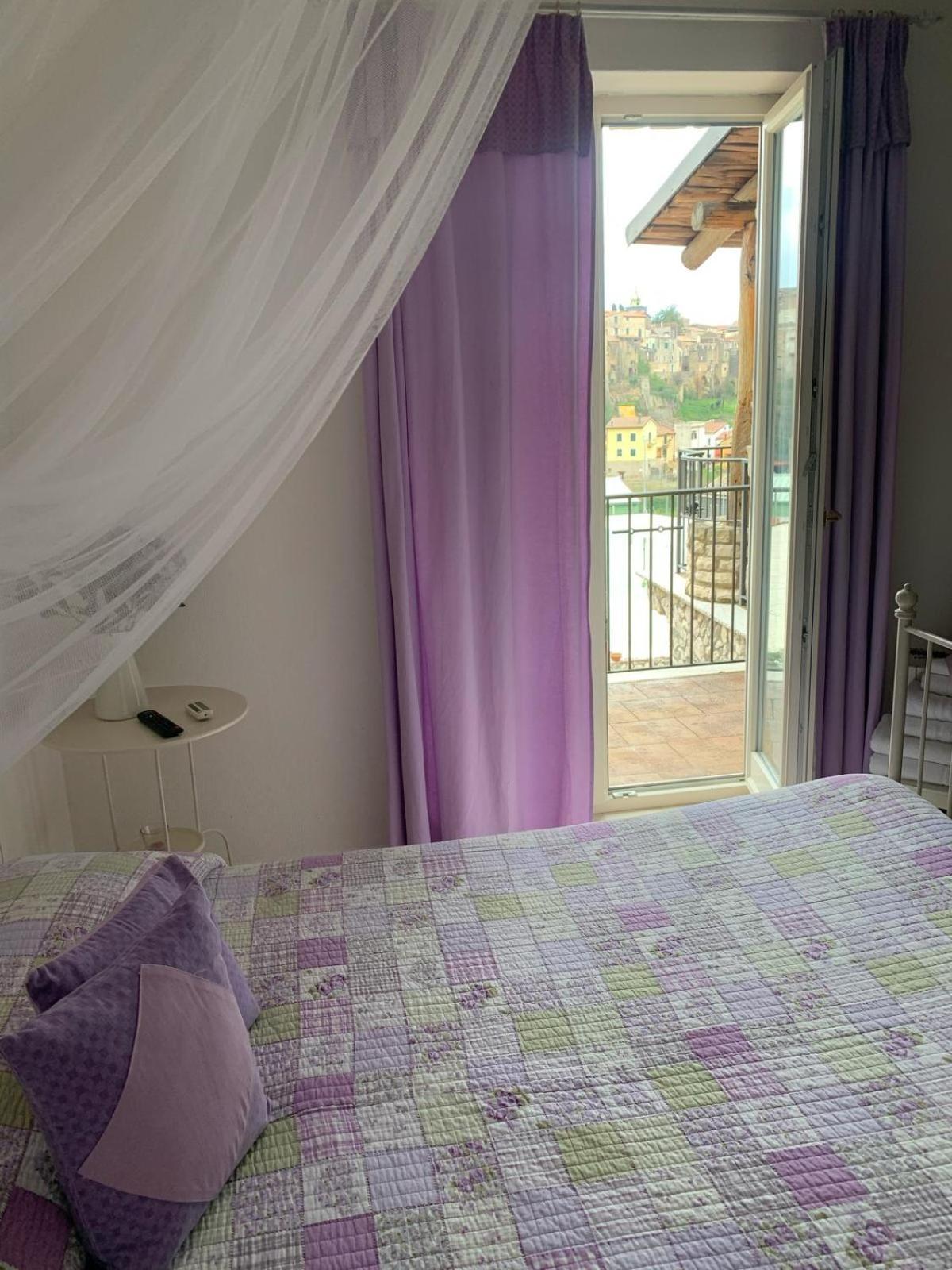 Bed and Breakfast Le Rocce SantʼAgata deʼ Goti Zewnętrze zdjęcie
