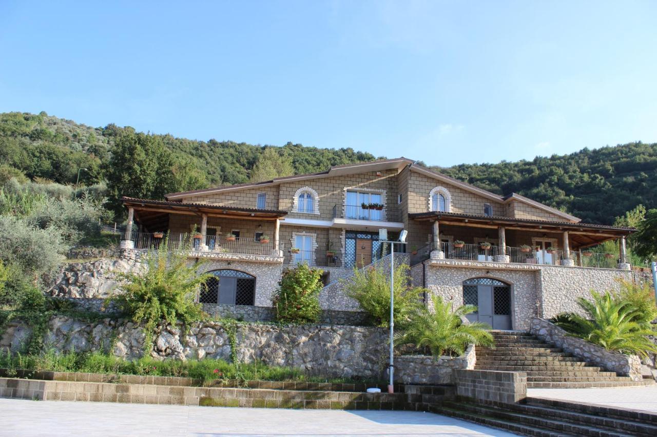 Bed and Breakfast Le Rocce SantʼAgata deʼ Goti Zewnętrze zdjęcie
